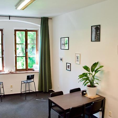 Elephants Apartments Pressburg Exterior foto